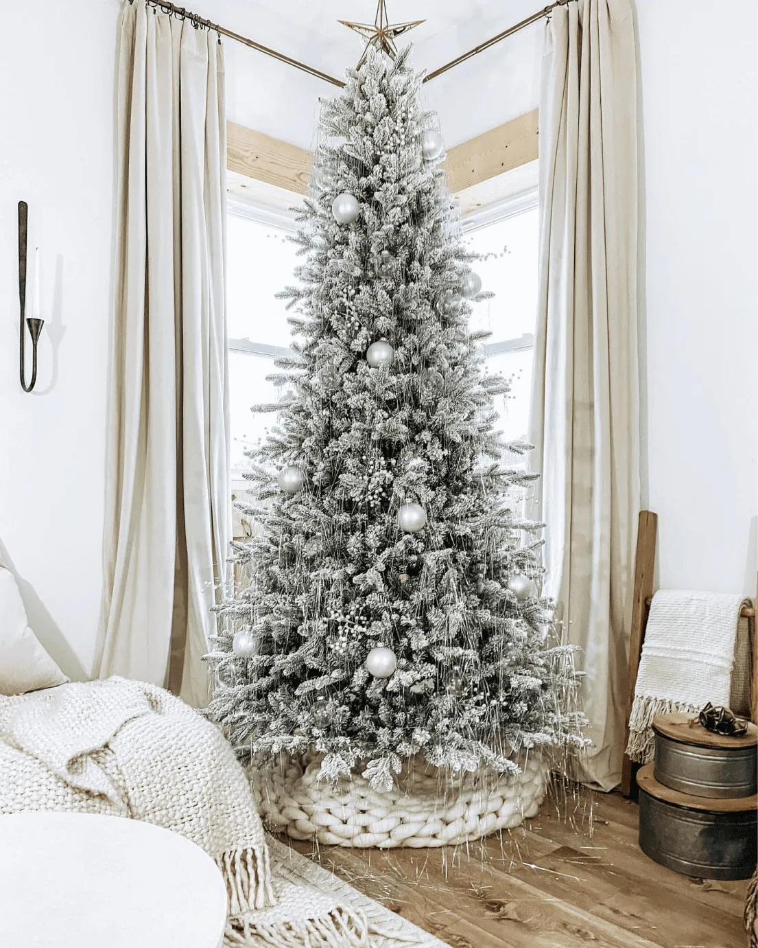 7.5' Queen Flock® Slim Artificial Christmas Tree With 650 Warm White LED Lights