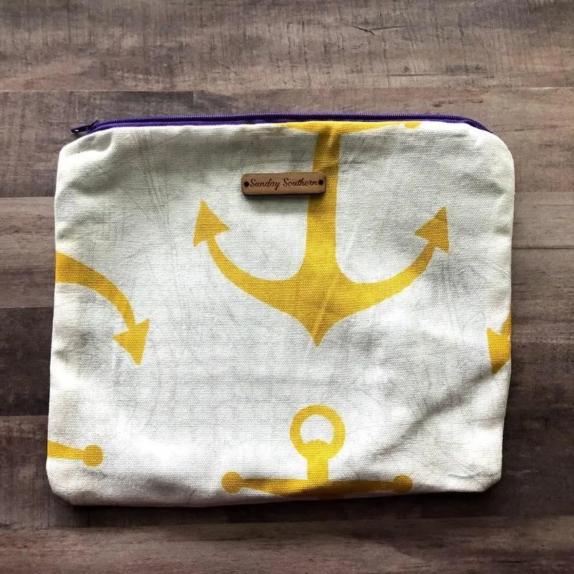 Anchors Aweigh Medium Zipper Bag