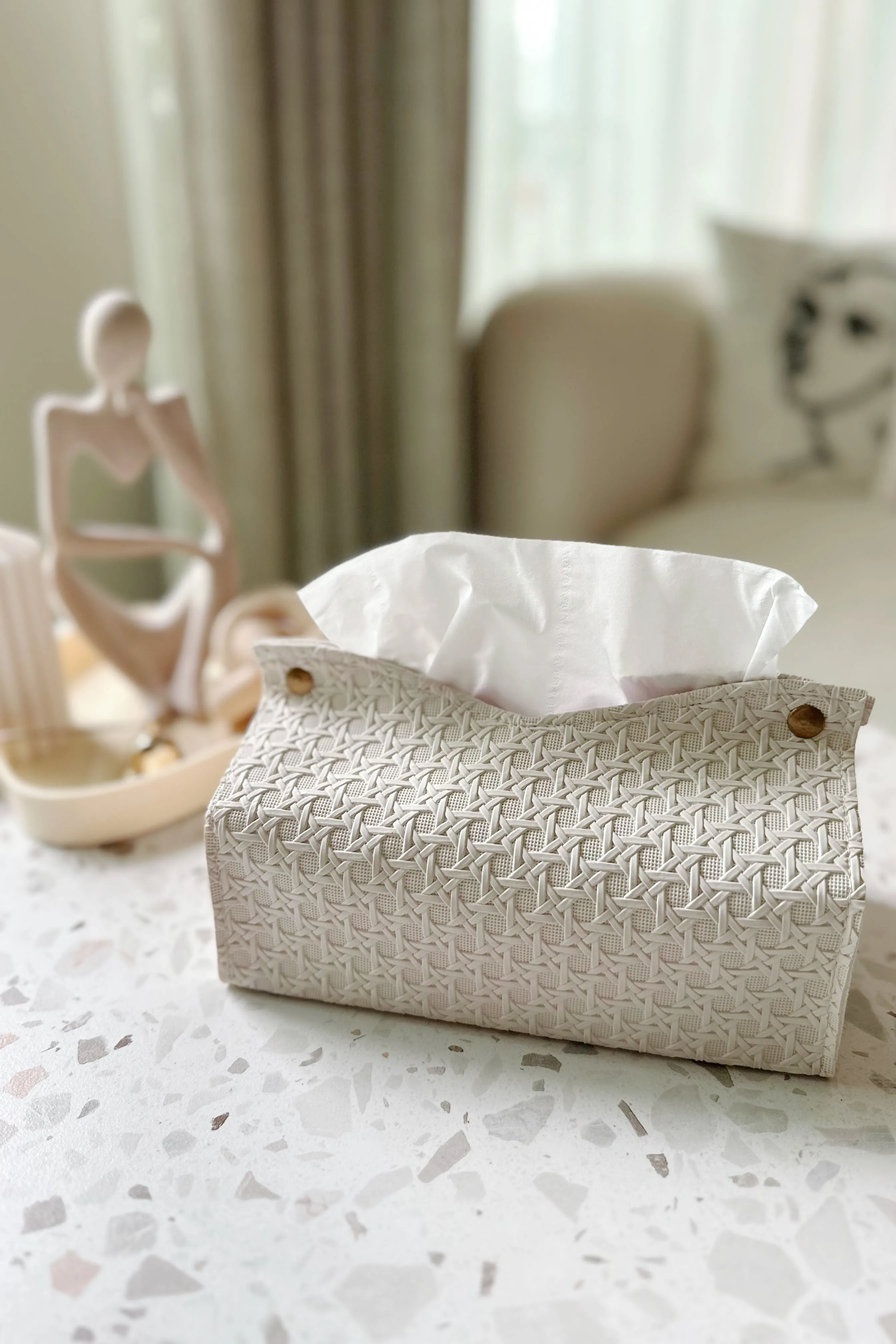 Embossed Woven Faux Leather Tissue Paper Cover (2 colours)