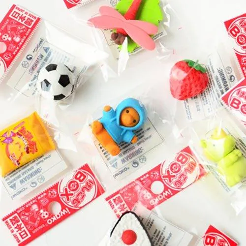 IWAKO ERBBOX001-1 Cute Safety Non-toxic Modeling Food Animal Eraser Single Entry (Random Shipment)