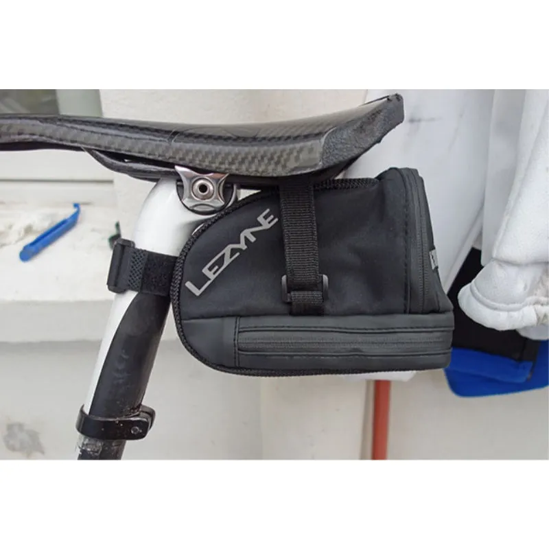 Lezyne L-Caddy Seat Bag 1L Black/Black