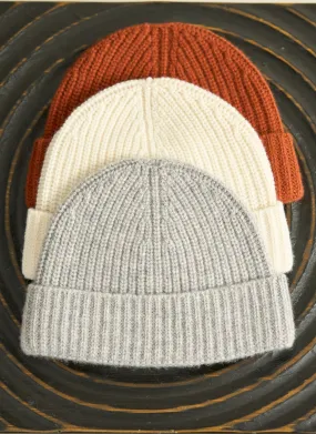 Pure Cashmere Unisex Rib Beanie in Ivory