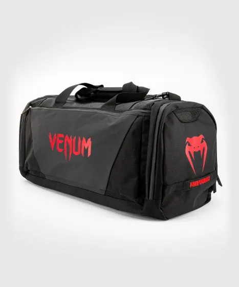 VENUM-03830 Trainer Lite Evo TRAINING GYM BAG 68 x 33 x 26 cm 63L Black Red