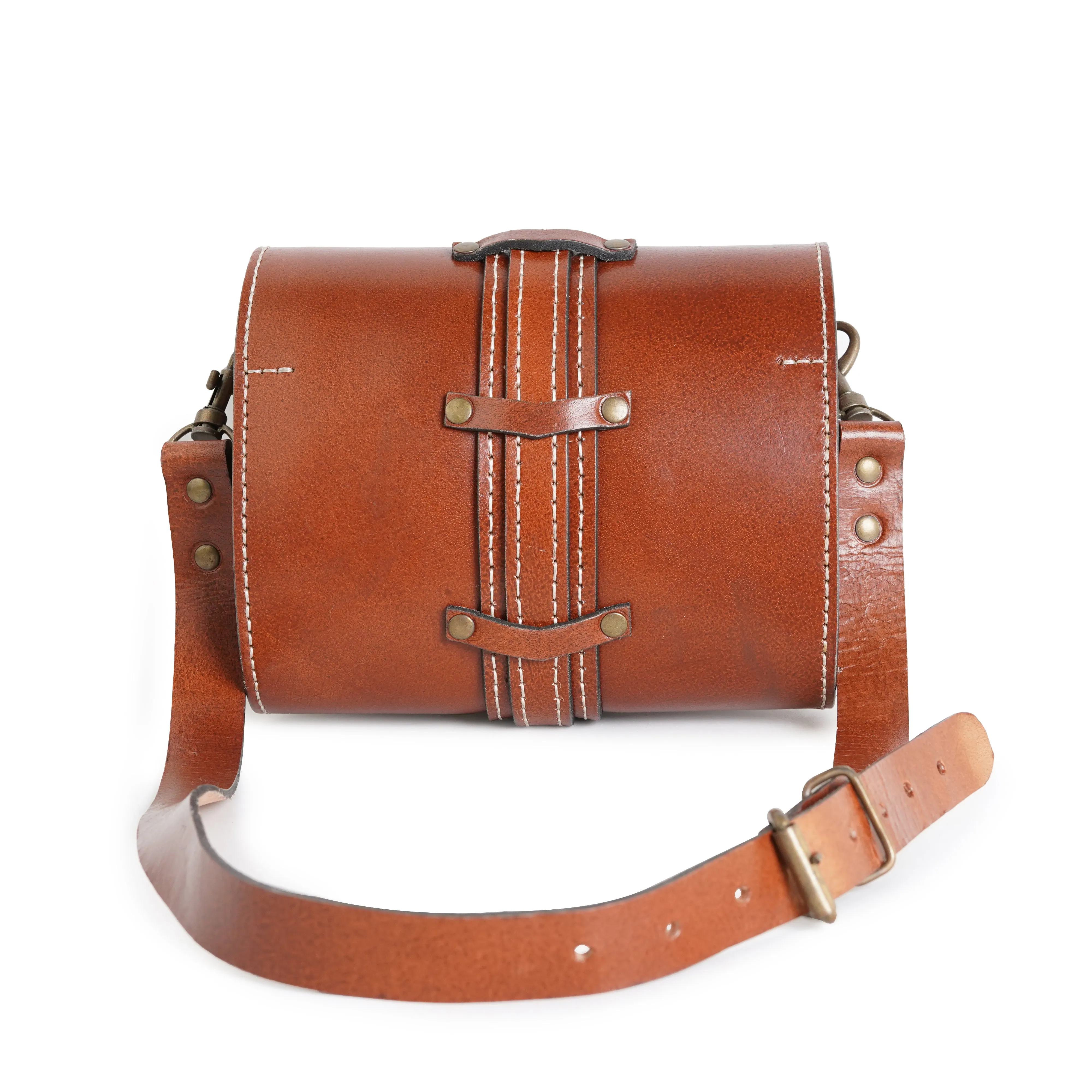 Vintage Leather Womens Shoulder Bags | A Classic Old School Charm