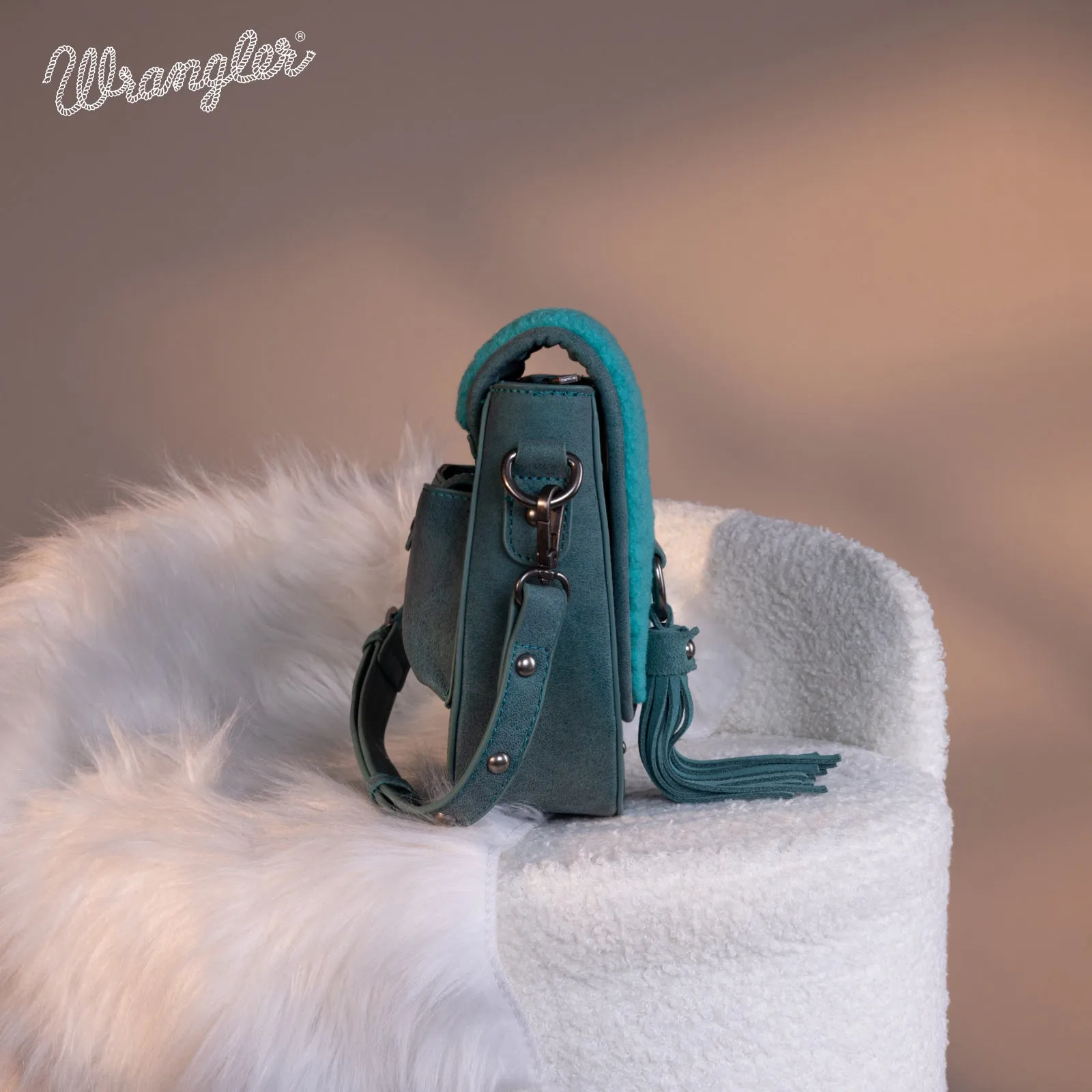 WG160-6010  Wrangler Sherpa Saddle Bag Crossbody - Turquoise