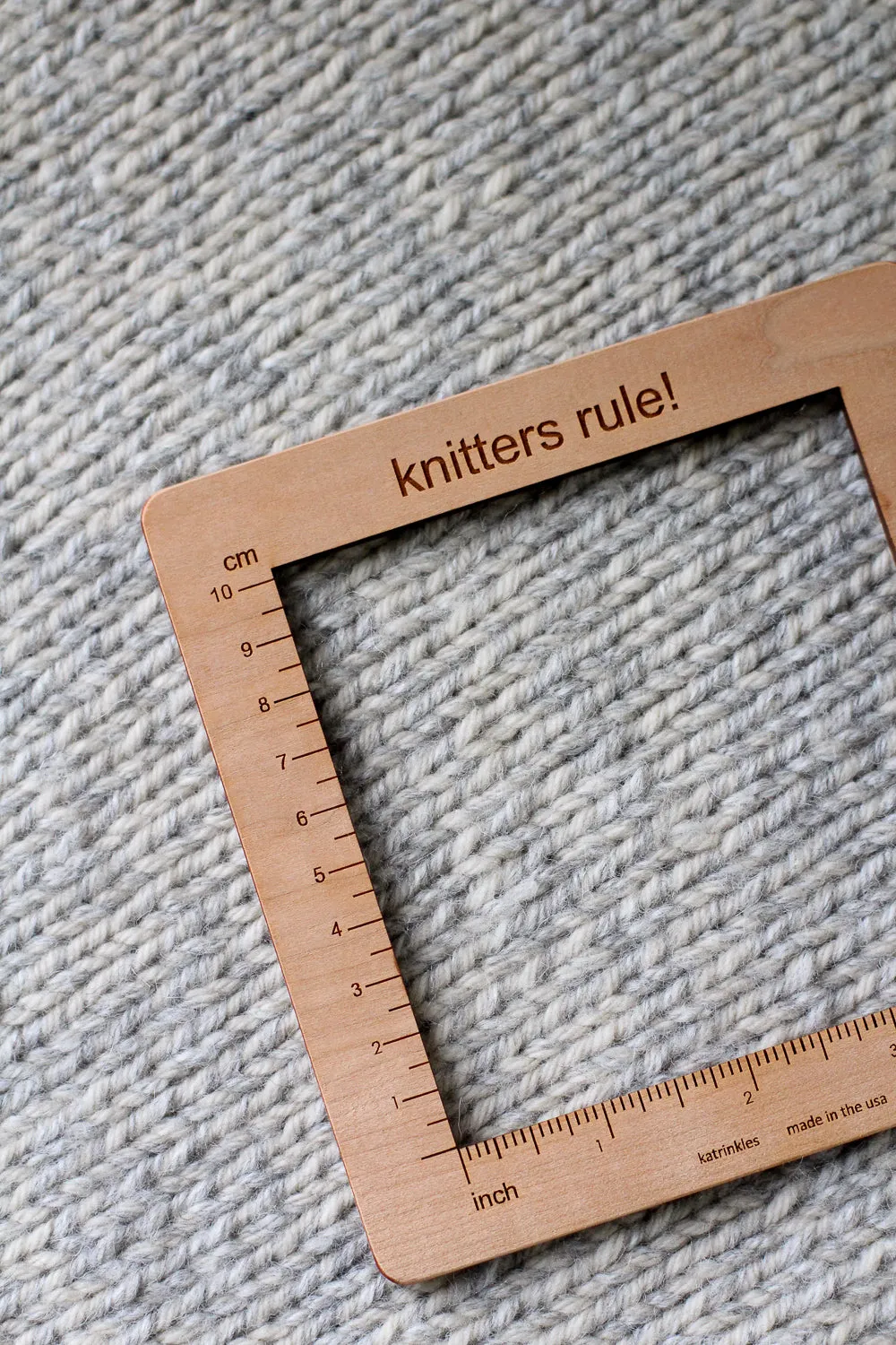 Wooden Tension Ruler 10cm/4" Square